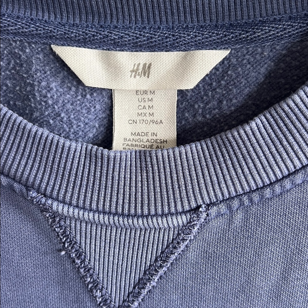 H&M CREW-NECK SWEATSHIRT & JOGGERS - Picture 8 of 13